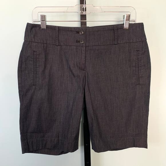 LOFT Dark Chambray Bermuda Shorts Size 4 - Picture 2 of 6